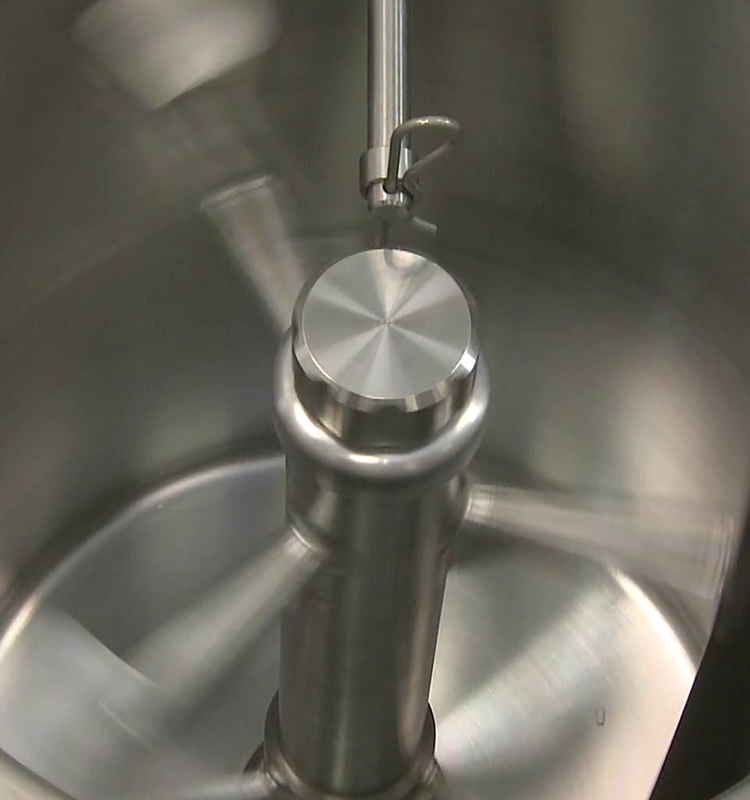Professional vertical batch freezers for gelato and sorbetto